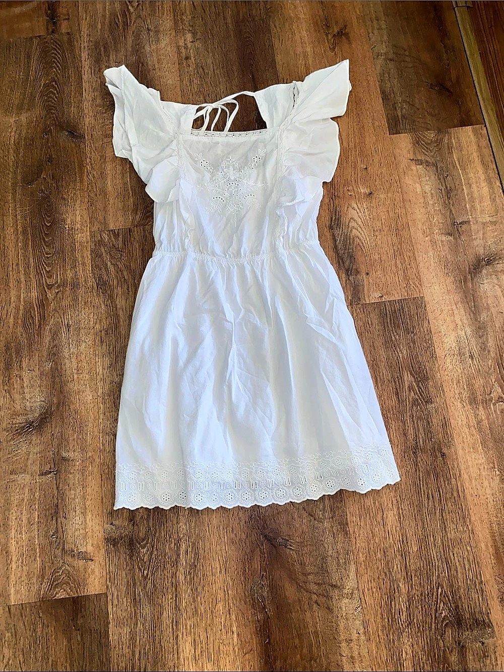 Old Navy Waist-Defined Flutter-Sleeve Tie-Back Mini Dress White Medium